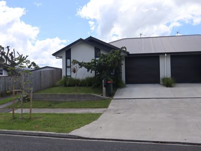 4 / 2 Opal Place, Chartwell