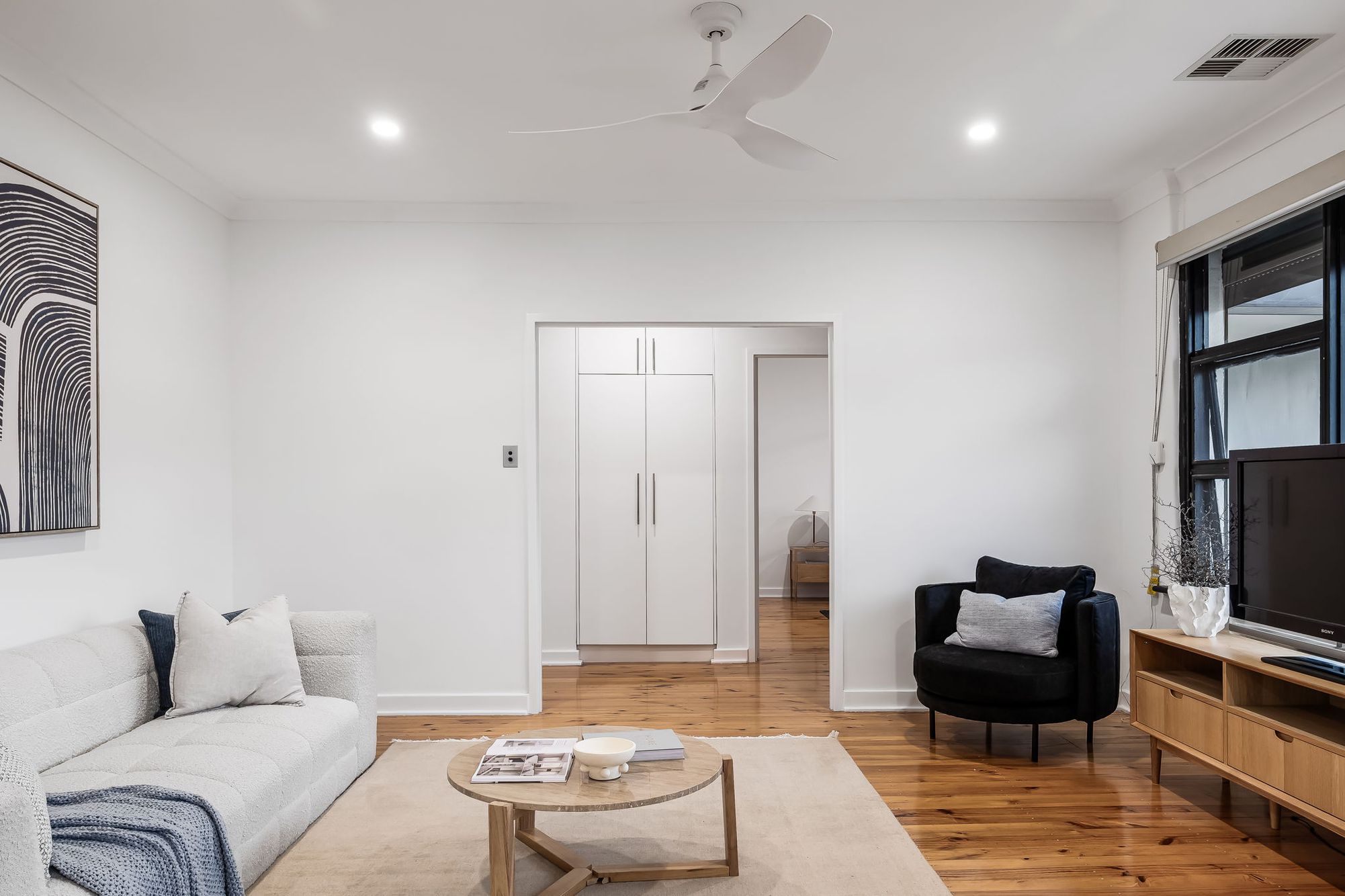 4 Woodland Road, Mitchell Park