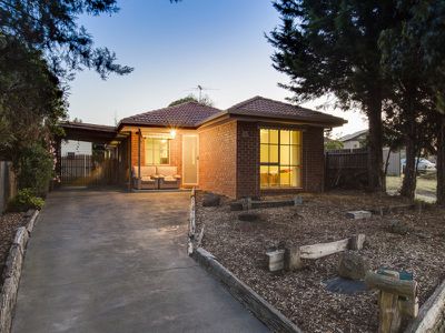 13 Greenhill Rise, Hampton Park