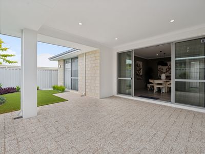10 Sesame Mews, Henley Brook