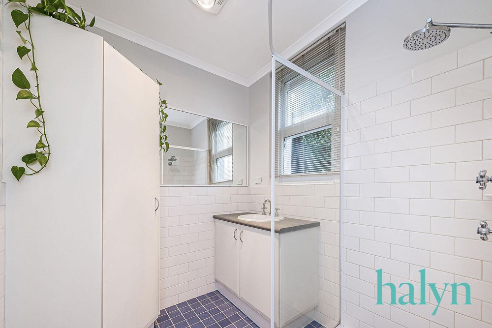 89 Scarborough Beach Road, Mount Hawthorn
