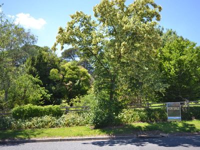 11 Fairway Avenue, Mount Beauty