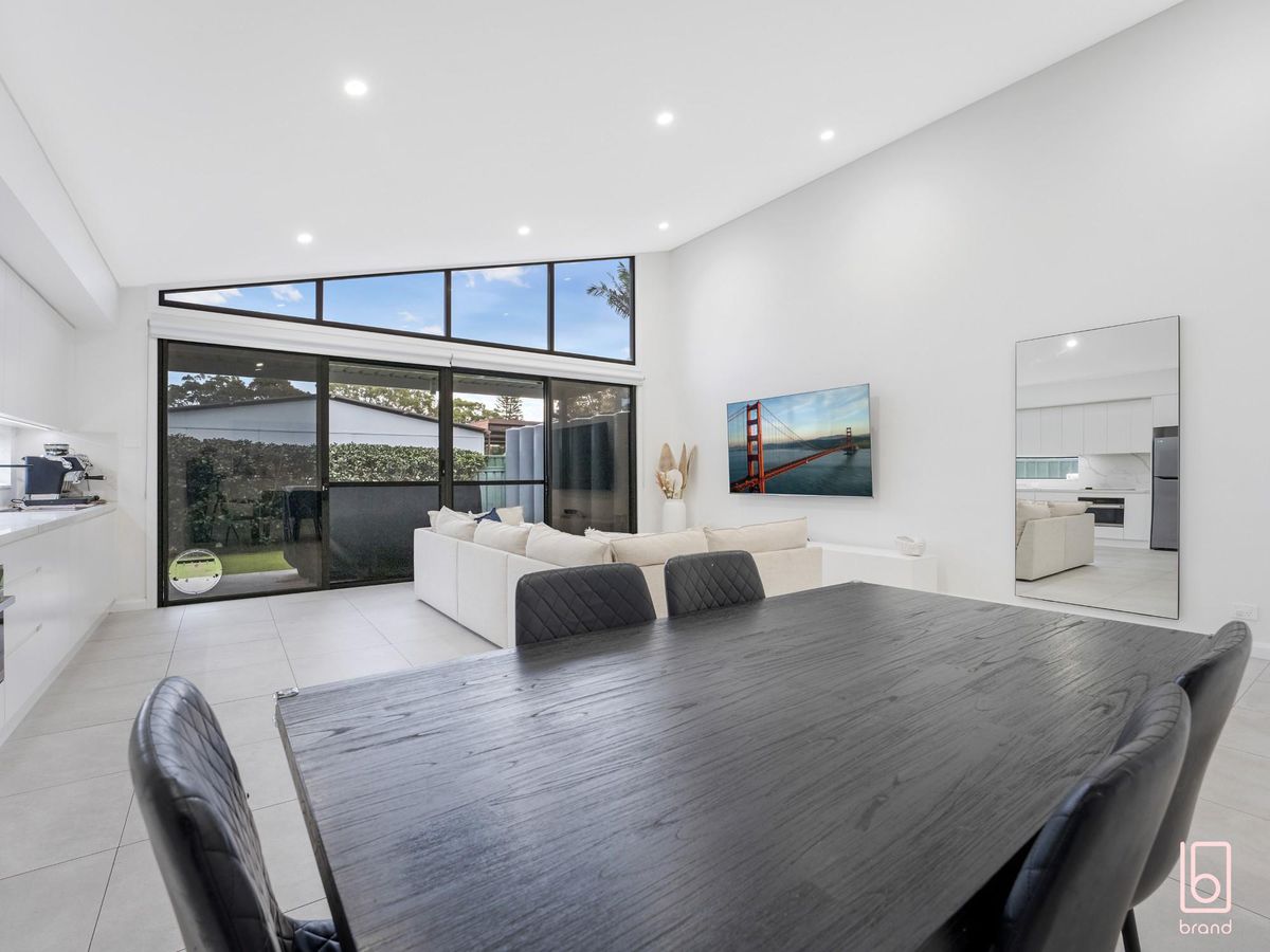 22A Woolana Avenue, Budgewoi