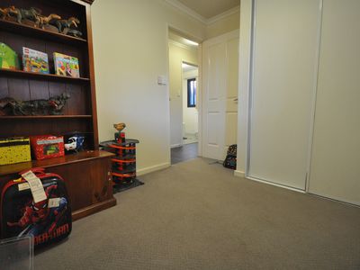 2 / 2 Phalarope Way, South Hedland