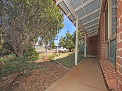 8A Wyllie Way, Hannans