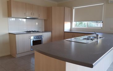 25  Saul Av, Berwick