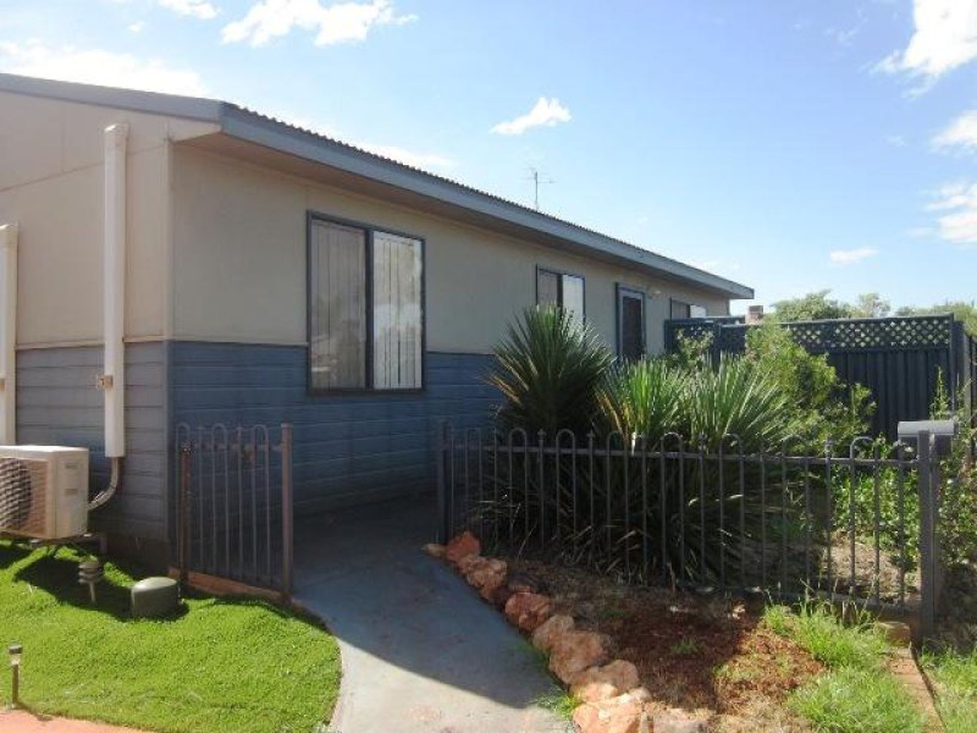 25B Knox Way, Newman