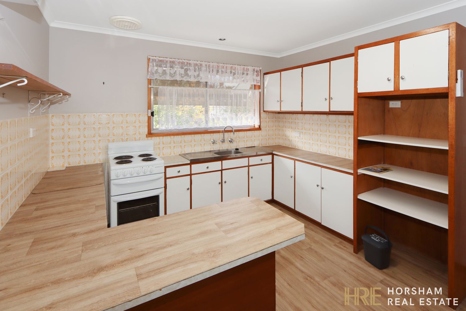 14 Caroline Street, Horsham
