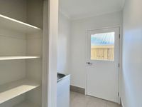 80 Redcomb Drive, Park Ridge