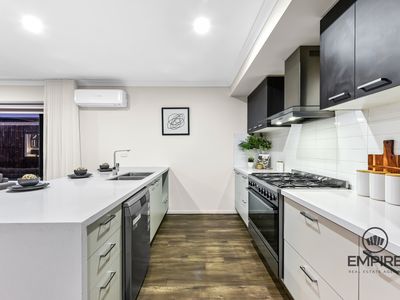 4 Sepia Street, Clyde North