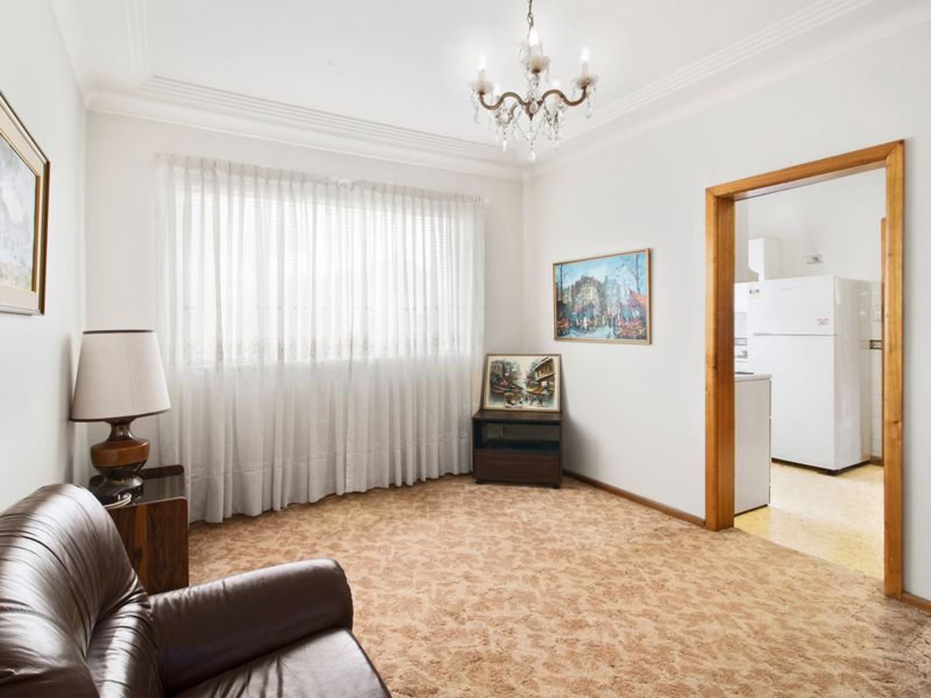 33 St Helena Parade, Eastlakes