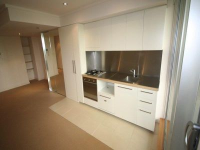 1 / 5-13 Larkin Street, Camperdown