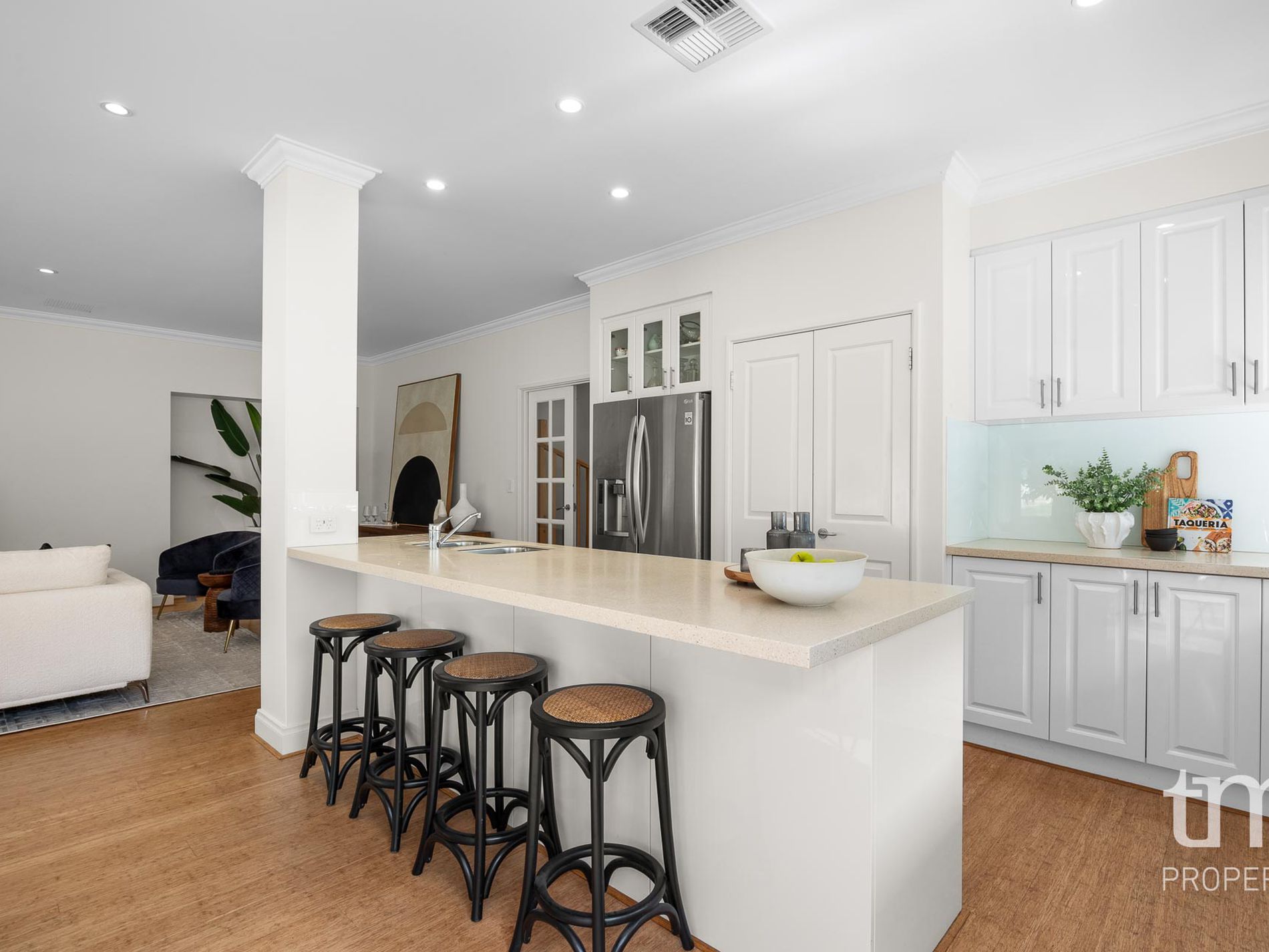 16 Baird Avenue, Nedlands