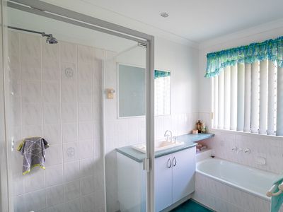 9 Swaney Court, Urangan