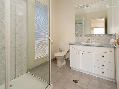 23 FLORENCE CRESCENT, Albury