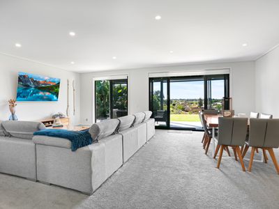 38 Pebble Beach Avenue, Magenta