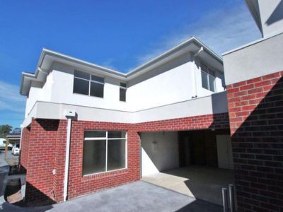 3 / 12 Kirk Street, Ringwood