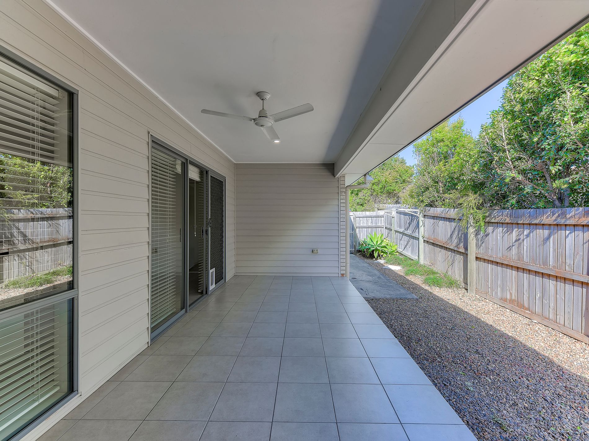 6B Homeland Crescent, Warner