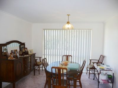 176 Golf Club Drive, Howlong