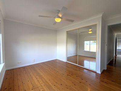 4 Poilus Parade, Tanilba Bay