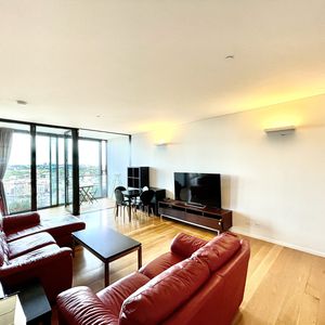 2609 / 3 Carlton Street