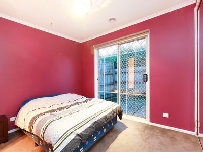 5 Kent Crt, Cranbourne North