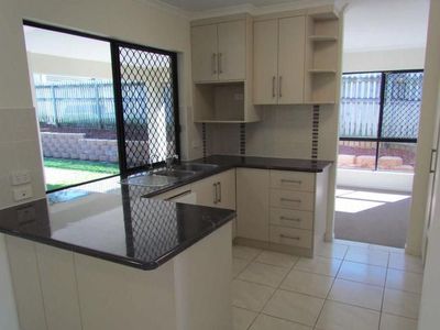 5 Mulcahy Crescent, Eimeo