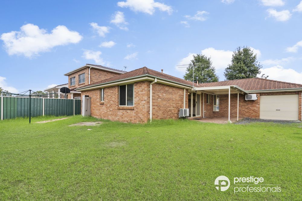 17 Wombeyan Court, Wattle Grove