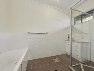 1763 Gin Gin Road, Sharon