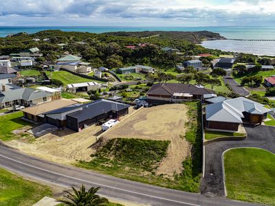 16 Cape Buffon Drive, Southend