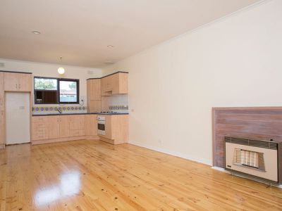 4 / 6 Koolaman Street, Joslin