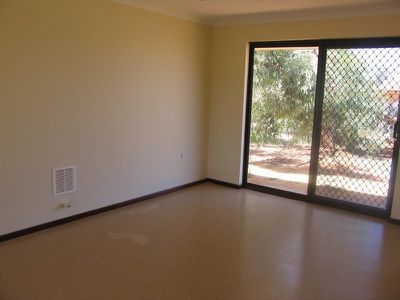 8 Mangini Court, Kalgoorlie
