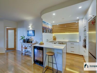 510 / 16 Moore Street, Canberra