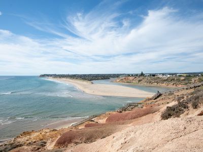 6 Collie Avenue, Port Noarlunga South