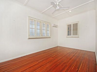 16 Willmett Street, Townsville City