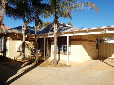 253A Piccadilly Street, West Lamington