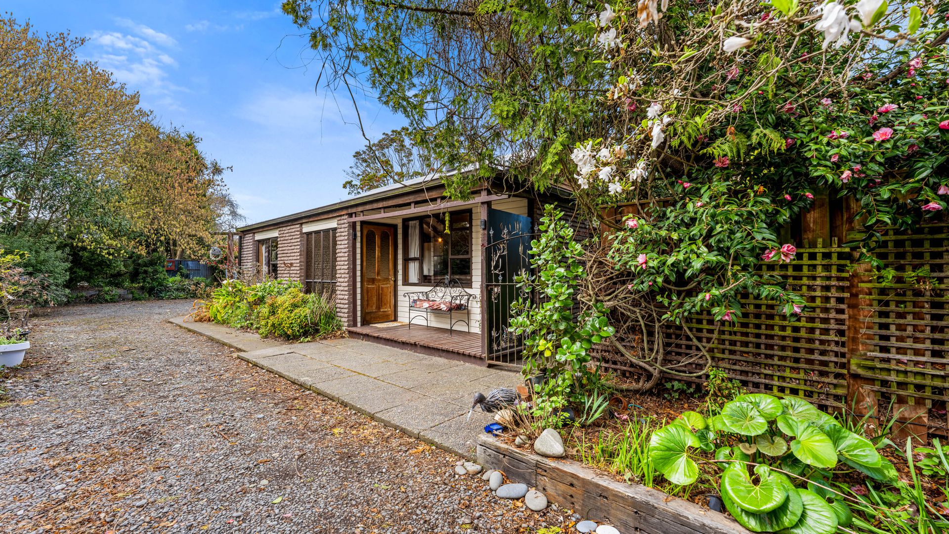 Hidden 1254m2 Haven