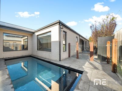 10 Erindale Street, Cranbourne West