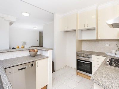 7 / 15A Herbert Street, St Leonards