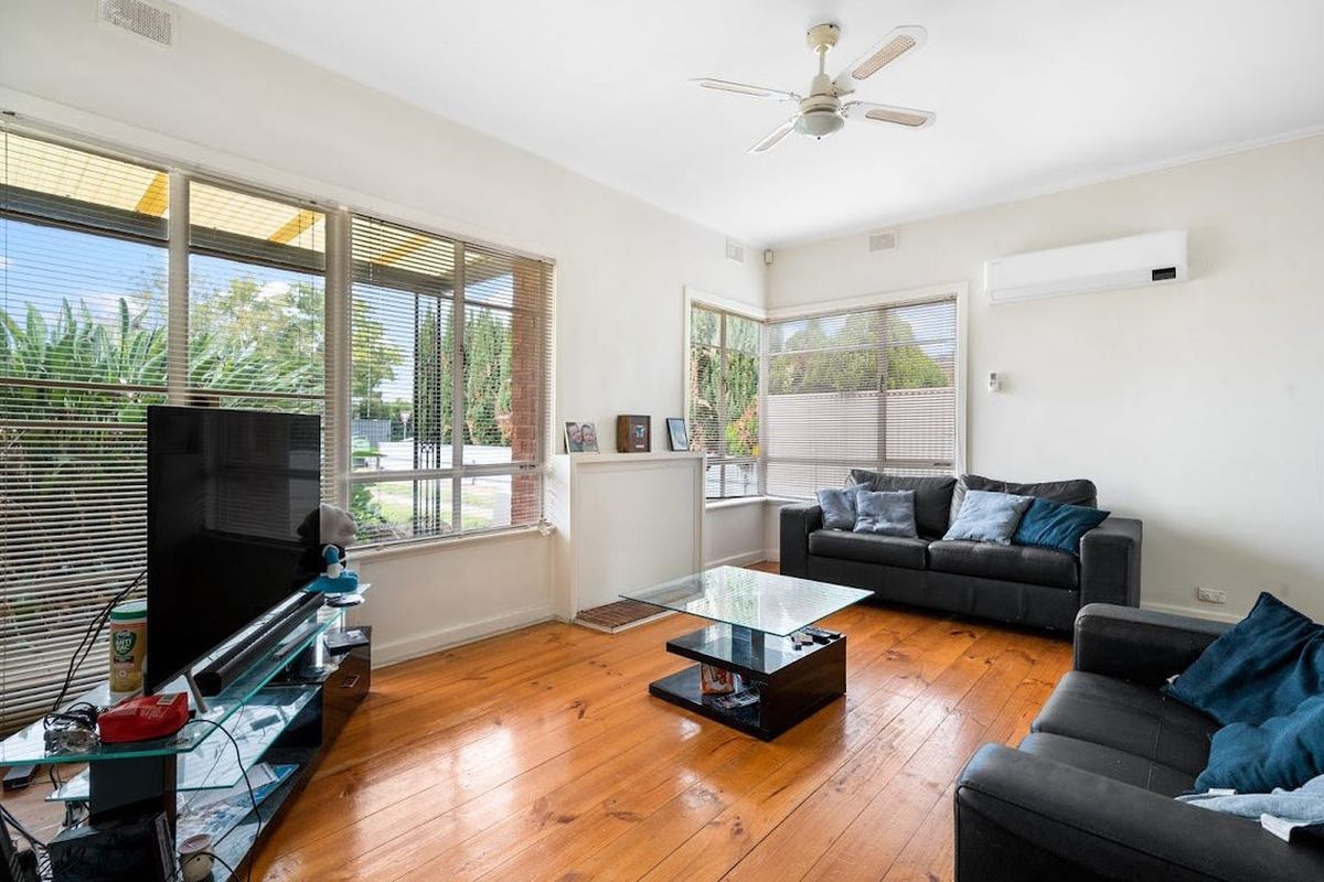 109 Whites Road, Salisbury North