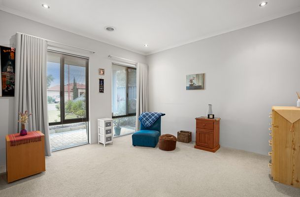 10 Grandis Drive, Baldivis
