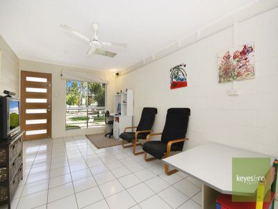 13 Chauncy Crescent, Douglas