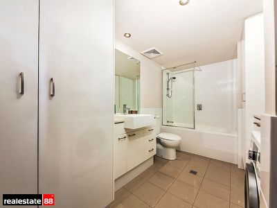 9 / 18 Plain Street, East Perth
