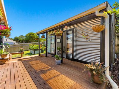 12 Downer Street, Helensville