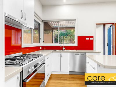 6 Bath Road, Glen Iris