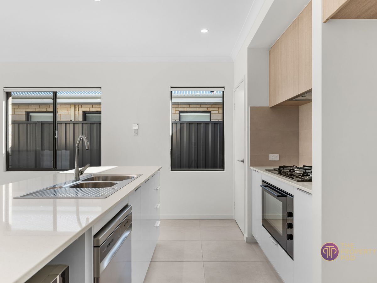 9 / 90 Percheron Circuit, Forrestdale