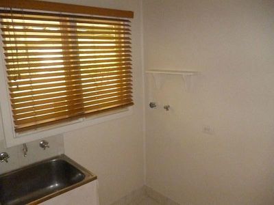 6 Drayton Court, Kelmscott