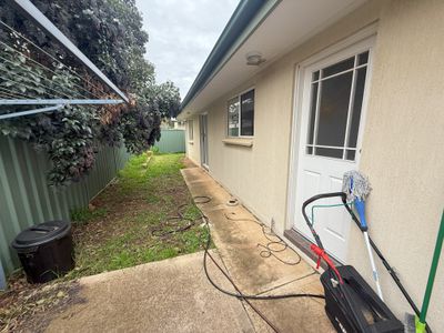 2 / 2A Wilga Street, Parkes