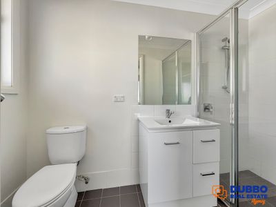 18a Ellenborough Avenue, Dubbo