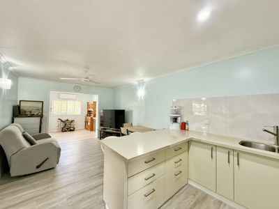1 / 10 Hayworth Street, Point Vernon